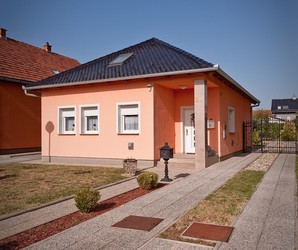 Kuća, Požega