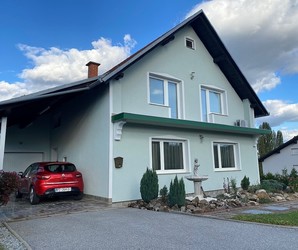 Haus, Požega