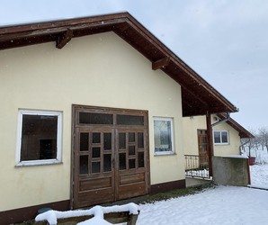 Poslovni prostor, Alilovci