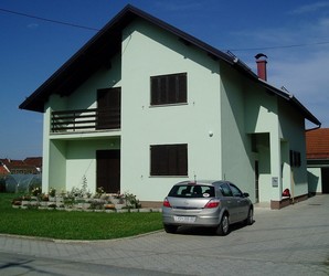 Kuća, Požega