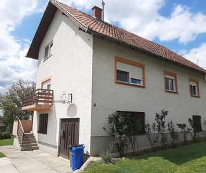 Kuća, Požega