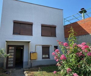 House, Požega