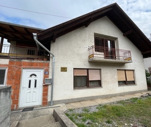 Kuća, Požega