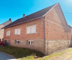 Kuća, Brestovac