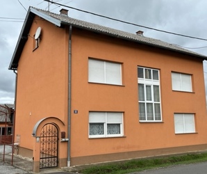 Kuća, Jakšić