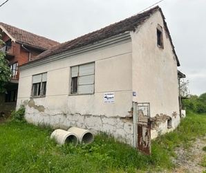 Haus, Češljakovci