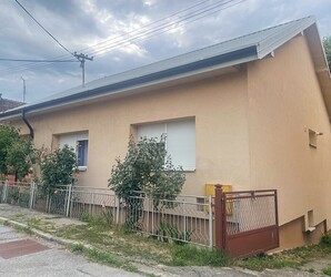 Kuća, Požega