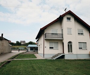 Kuća, Požega