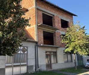 Kuća, Požega